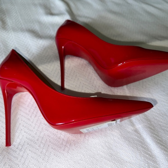 Christian Louboutin Kate Red Patent 100 mm Heels, Size 37 - Picture 7 of 14